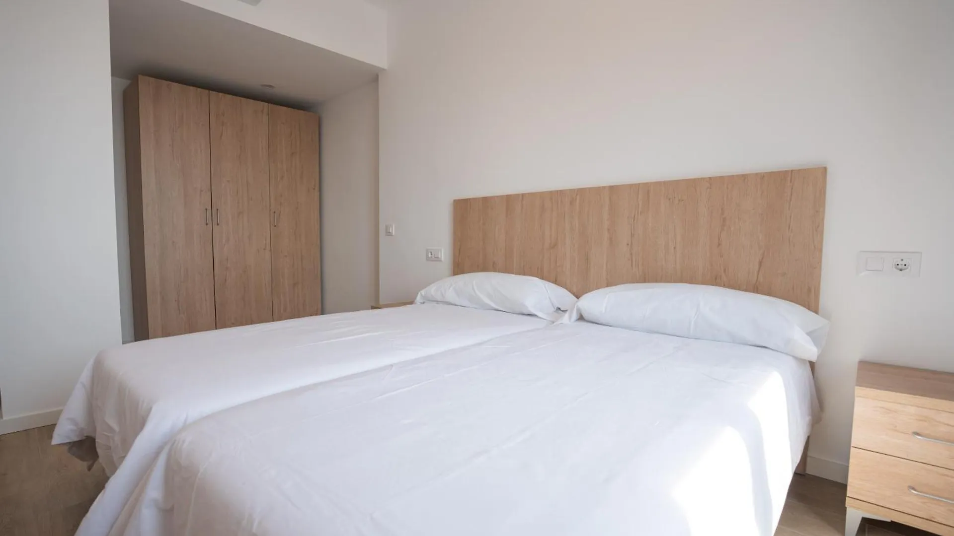 Wake Up By The Sea In Victoria Apartment 1 Тосса-де-Мар 0*,  Испания