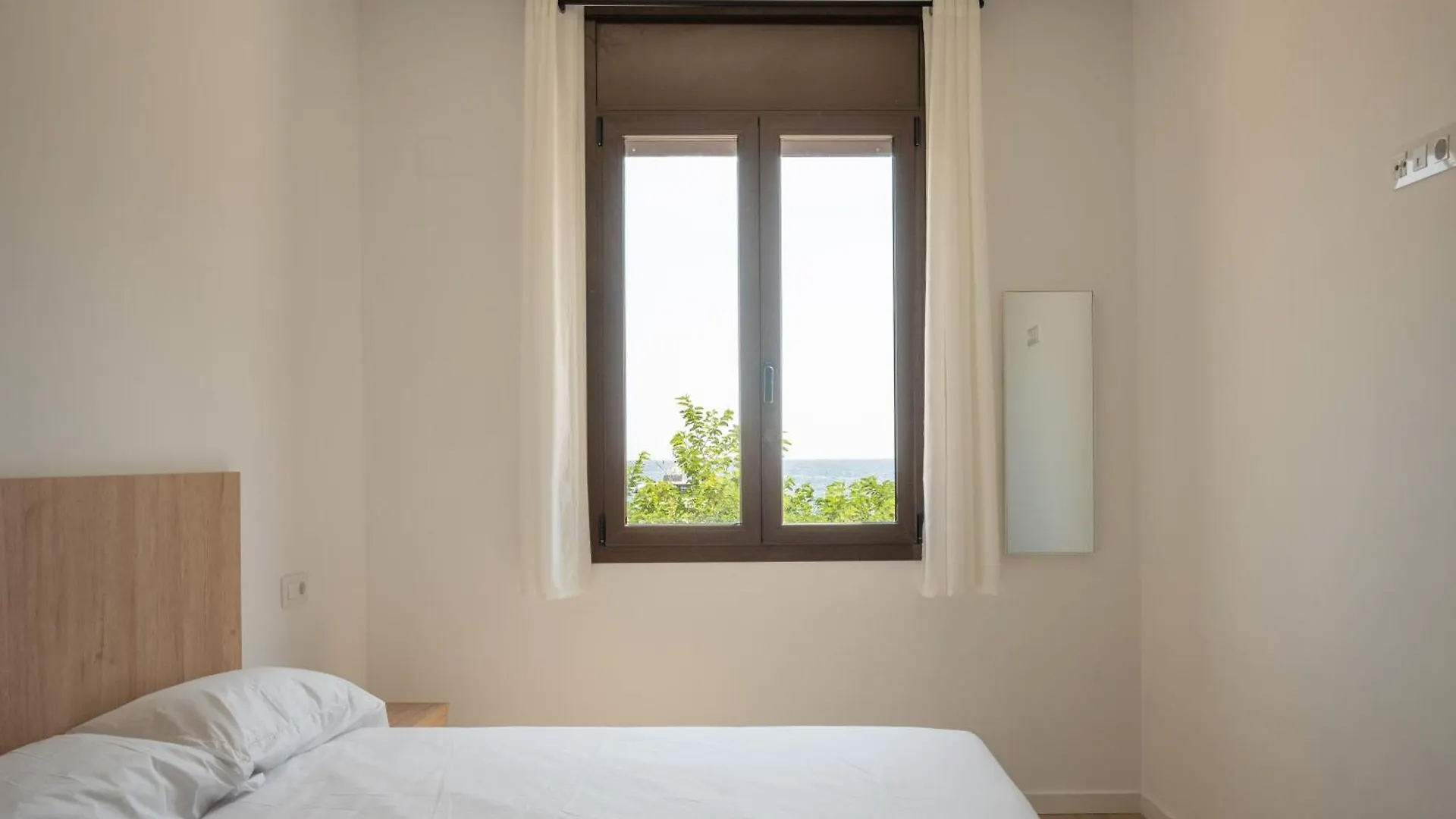Wake Up By The Sea In Victoria Apartment 1 Тосса-де-Мар 0*,