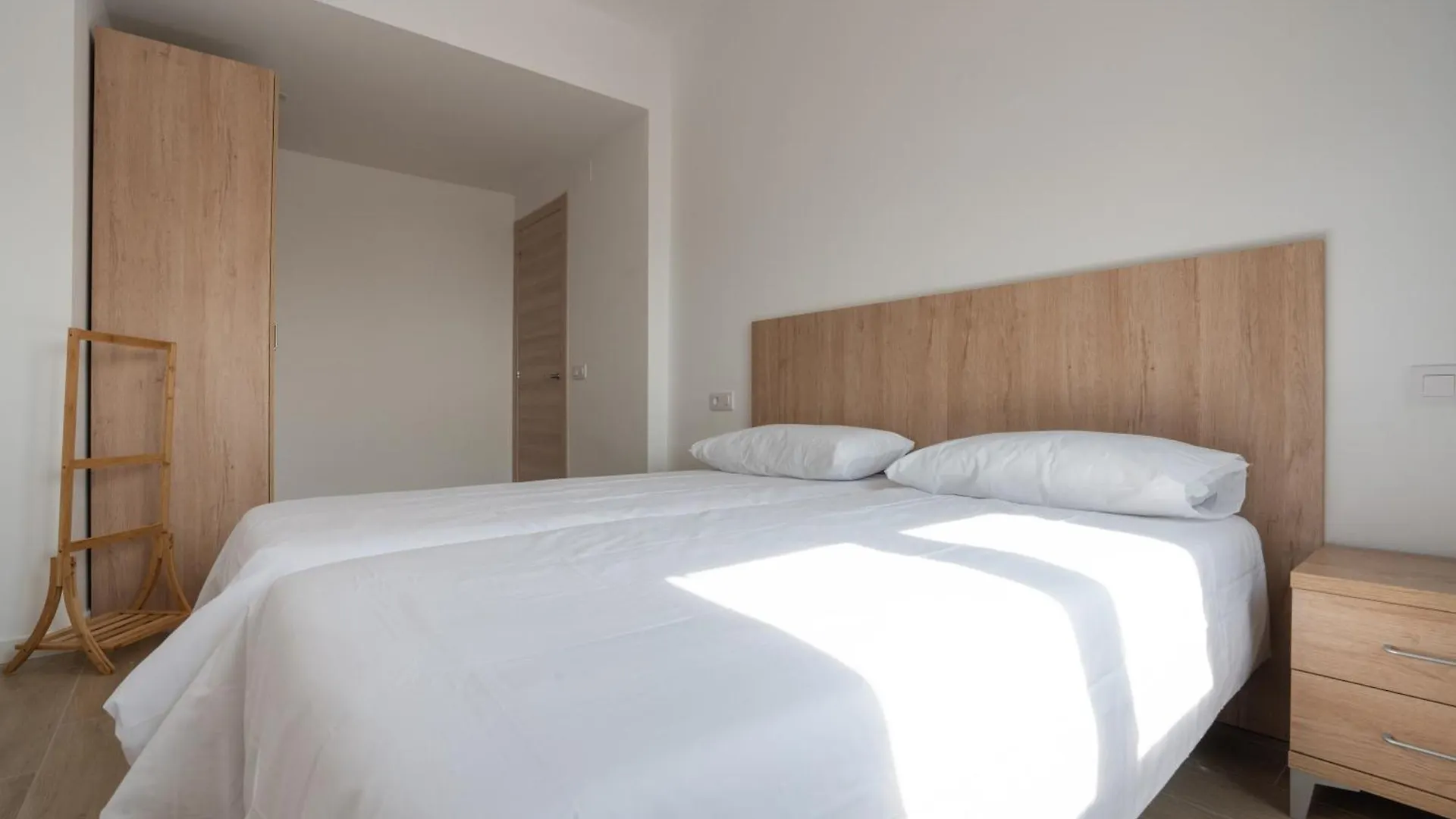 Wake Up By The Sea In Victoria Apartment 1 Тосса-де-Мар