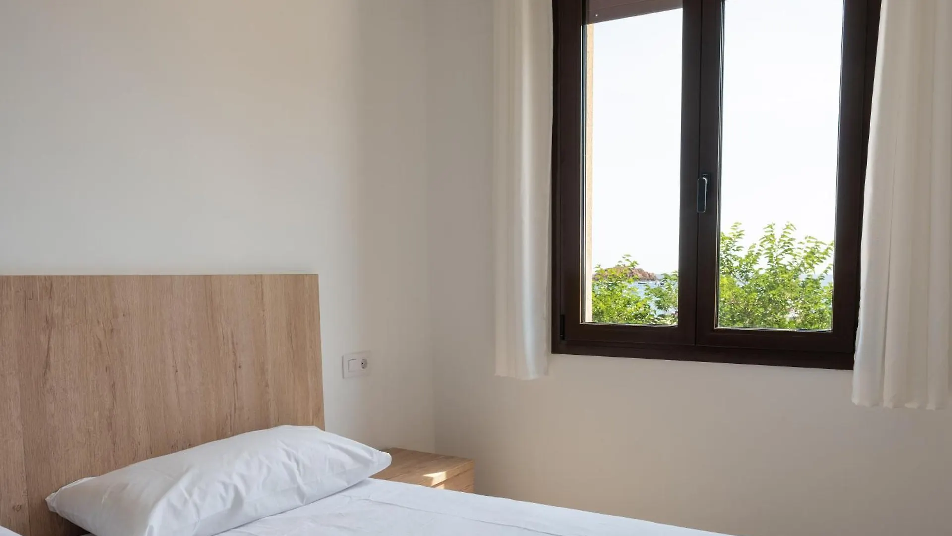 Wake Up By The Sea In Victoria Apartment 1 滨海托萨